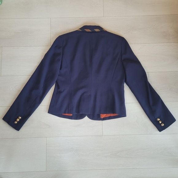 Tommy Hilfiger Navy Blazer 100% Wool with Gold Trim Crest - Picture 3 of 11